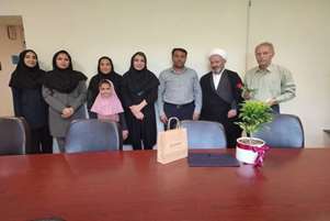 قدردانی کارکنان مجتمع آموزش عالی سلامت باقرالعلوم (ع) سپیدان از رئیس مجتمع