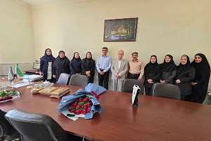 تقدیر کارکنان مجتمع آموزش عالی سلامت باقرالعلوم (ع) سپیدان از رییس مجتمع